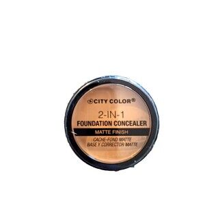 City Color 2‎ in 1 Foundation Concealer Matte finish "Light"